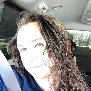 Meet your Posher, Stacy